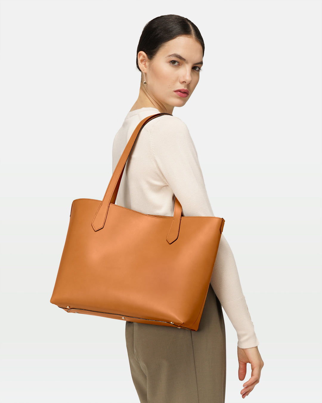 MODHER tote bag in naturale vegetable tanned Italian leather#color_naturale